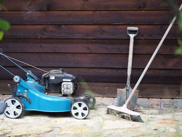 Comment choisir sa tondeuse à gazon ?