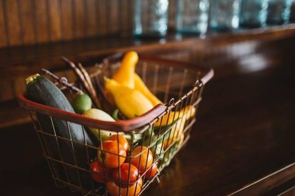 Conservation des Légumes: Astuces Pour Préserver la Fraîcheur de Votre Potager de Saison